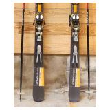 Pair of Adult Salomon Streamline Down Hill Ski
