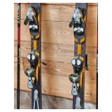 Pair of Adult Salomon Streamline Down Hill Ski