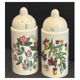 L - Portmeirion The Botanic Garden Ceramic Tableware Set with Pitcher, Platter, Salt & Pepper Shakers, and Cutting Board