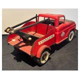 L - Vintage Standard Metal Toy Tow Truck