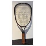 L - Pair of Ektelon 250G Racquetball Rackets with Cases - Graphite and Composite