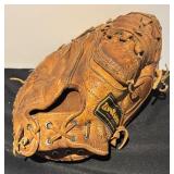 Vintage Wilson Catchers Mitt with Catchers Mask
