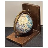 LR - Pair of Vintage Globe Bookends