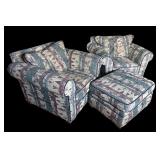 U - Pair of Vintage Simmons Oversized Armchairs with Ottoman
