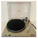 K - Technics SL-D1 Direct Drive Turntable System