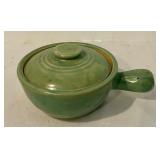 K - Set of 3 Handled Vintage Stoneware Soup Bowls with Lids, 8 x 3 Inches