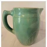 K - Set of 3 Vintage Ceramic Pitchers and Gravy Boat