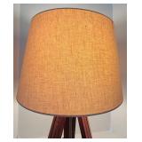 LR - Table Lamp with Tripod Wood and Brass Base