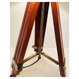 LR - Table Lamp with Tripod Wood and Brass Base