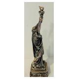 K - 10-Inch Statue of Liberty Metal Figurine
