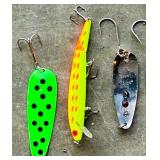 G - Set of 7 Assorted Fishing Lures Spoons and Crankbaits