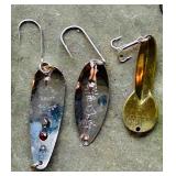 G - Set of 7 Assorted Fishing Lures Spoons and Crankbaits