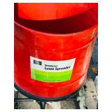 G - Scotts Broadcast Lawn Spreader and Turf Builder Grass Seed Mix