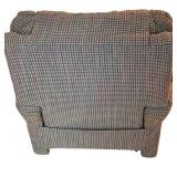 LL - Upholstered Swivel Recliner Armchair with Patterned Fabric