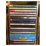 FR - Large Collection of Mixed Genre Music CDs