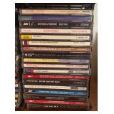 FR - Large Collection of Mixed Genre Music CDs