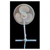 U - Hawaiian Breeze Pedestal Fan