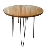 U - Vintage Round Table with Glass Top and Hairpin Legs