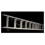 G - White Metal 10 Foot Aluminum Extension Ladder Type III 200lb Rated
