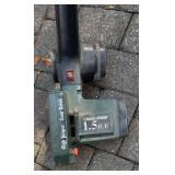 G - Black & Decker LE400 Deluxe Heavy Duty Edger-Trencher 1.5 HP