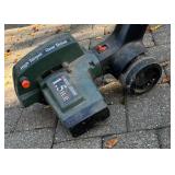G - Black & Decker LE400 Deluxe Heavy Duty Edger-Trencher 1.5 HP