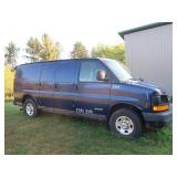 2003 CHEVY EXPRESS CARGO VAN (3500 1TON)