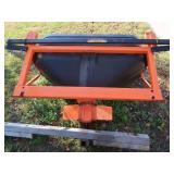 SALT DOG SALTER / SPREADER