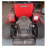SNAPPER ZERO TURN RIDING LAWN MOWER (NON WORKING)