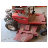 SNAPPER ZERO TURN RIDING LAWN MOWER (NON WORKING)