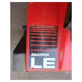 SNAPPER LE SNOW THROWER