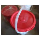 LOT OF 10 5 GALLON BUCKETS WITH LIDS
