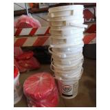 LOT OF 10 5 GALLON BUCKETS WITH LIDS