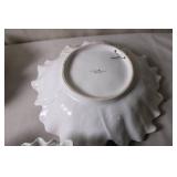 Set of 7 Global Views White Iridescent Ruffled Bowls Made in Italy