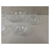7-Piece Clear Glass Serving Bowl Set with Embossed Seal