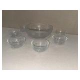 7-Piece Clear Glass Serving Bowl Set with Embossed Seal