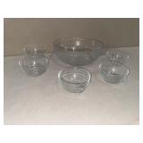 7-Piece Clear Glass Serving Bowl Set with Embossed Seal