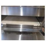 Avantco Dual Pizza Oven 28"x24"x26" Slot Openings 18"x18"