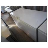 Frigidaire Chest Freezer 28"x61"x35"