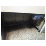 Lincoln Steam Table 54"x28"x58"