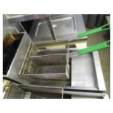 Dean Gas Deep Fryer 16"x29"x45"