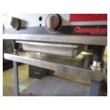 APW Wyott Gas Grill w/Cart 24"x25"x16"