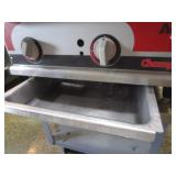 APW Wyott Gas Grill w/Cart 24"x25"x16"