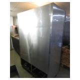 True Refrigerator/Freezer Combo 54"x30"x83"