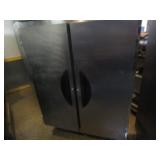 Victory Refrigerator 53"x33"x83"