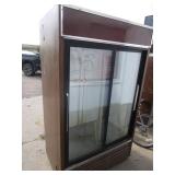 True Display Cooler 47"x30"x70"