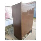 True Display Cooler 47"x30"x70"