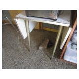 Vintage Dining Room Table 30"x45"x29"