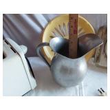 White Mountain Apple Peeler, Sunbeam Iron, Proctor-Silex Toaster, and General Electric Wall Clock