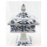 Blue Danube Covered Pedestal Wedding Bowl Porcelain Japan