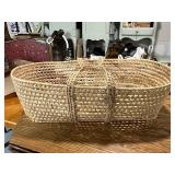 Woven Moses Basket Bassinet with Handles